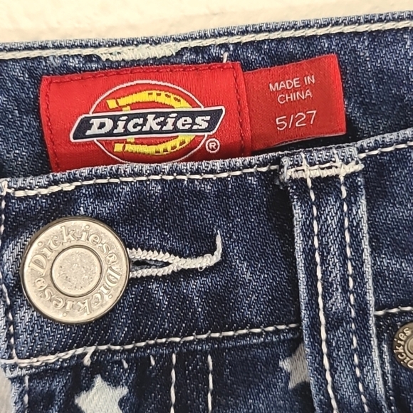 *NWT* DICKIES Stars & Stripes Print 5-Pocket Shorts, size 5/27 - Picture 4 of 7